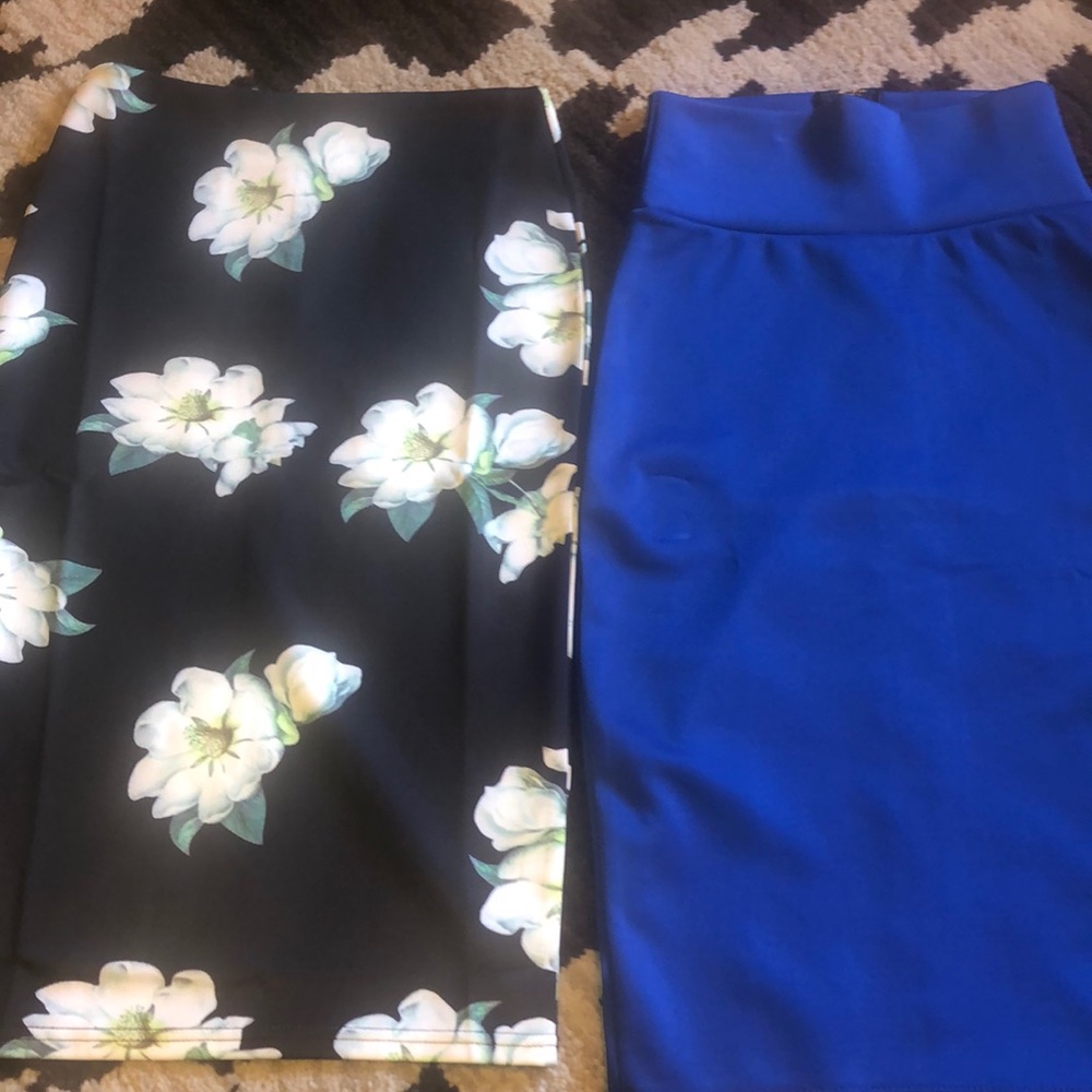 Body con pencil skirt deal!!